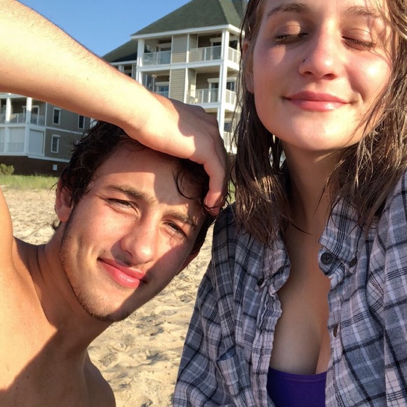 Meet your Posher, Edith - Picture 1 of 1